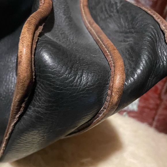 Roots XL leather briefcase - Picture 10 of 16